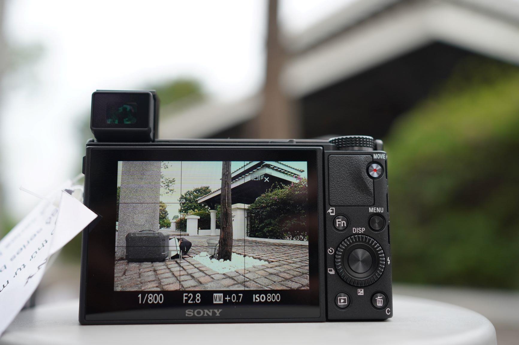 gia sony a7r IV bao nhieu anh 9