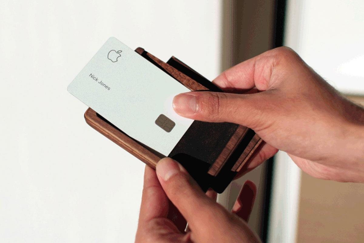 Hop go dung the Apple Card gia tuong duong 3 trieu dong hinh anh