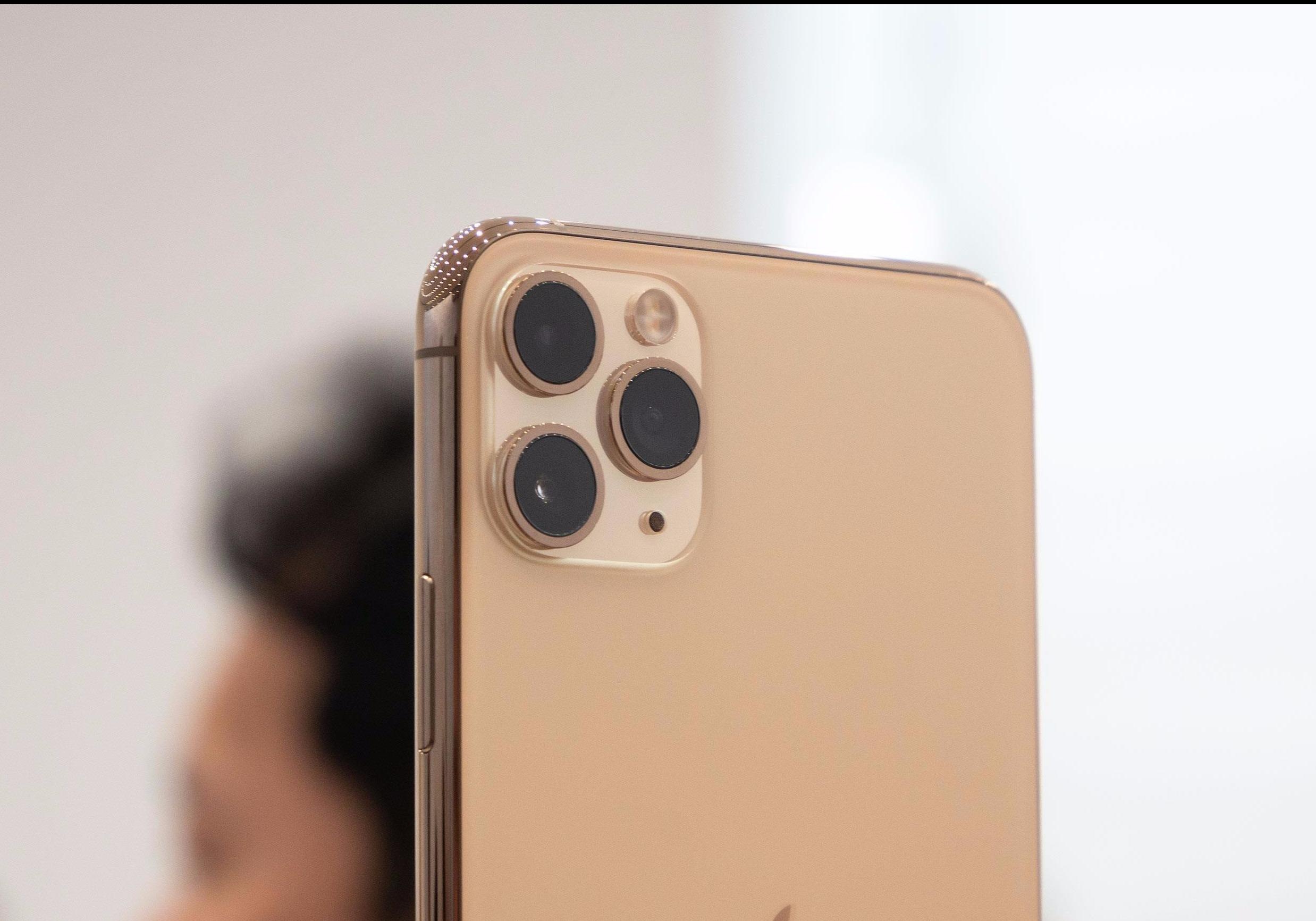 Camera iPhone 11 - moi voi Apple, qua cu voi the gioi Android hinh anh