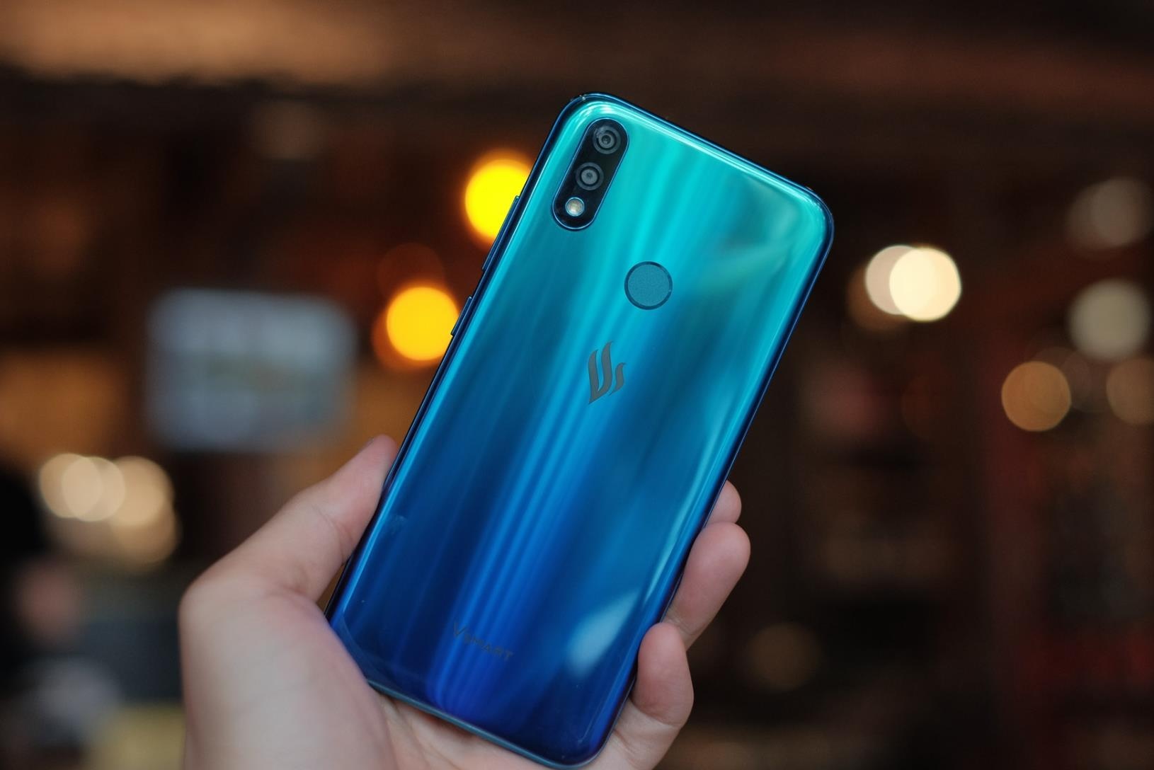 Chi tiet Vsmart Joy 2+: Pin lon, co sac nhanh, gia 3 trieu hinh anh