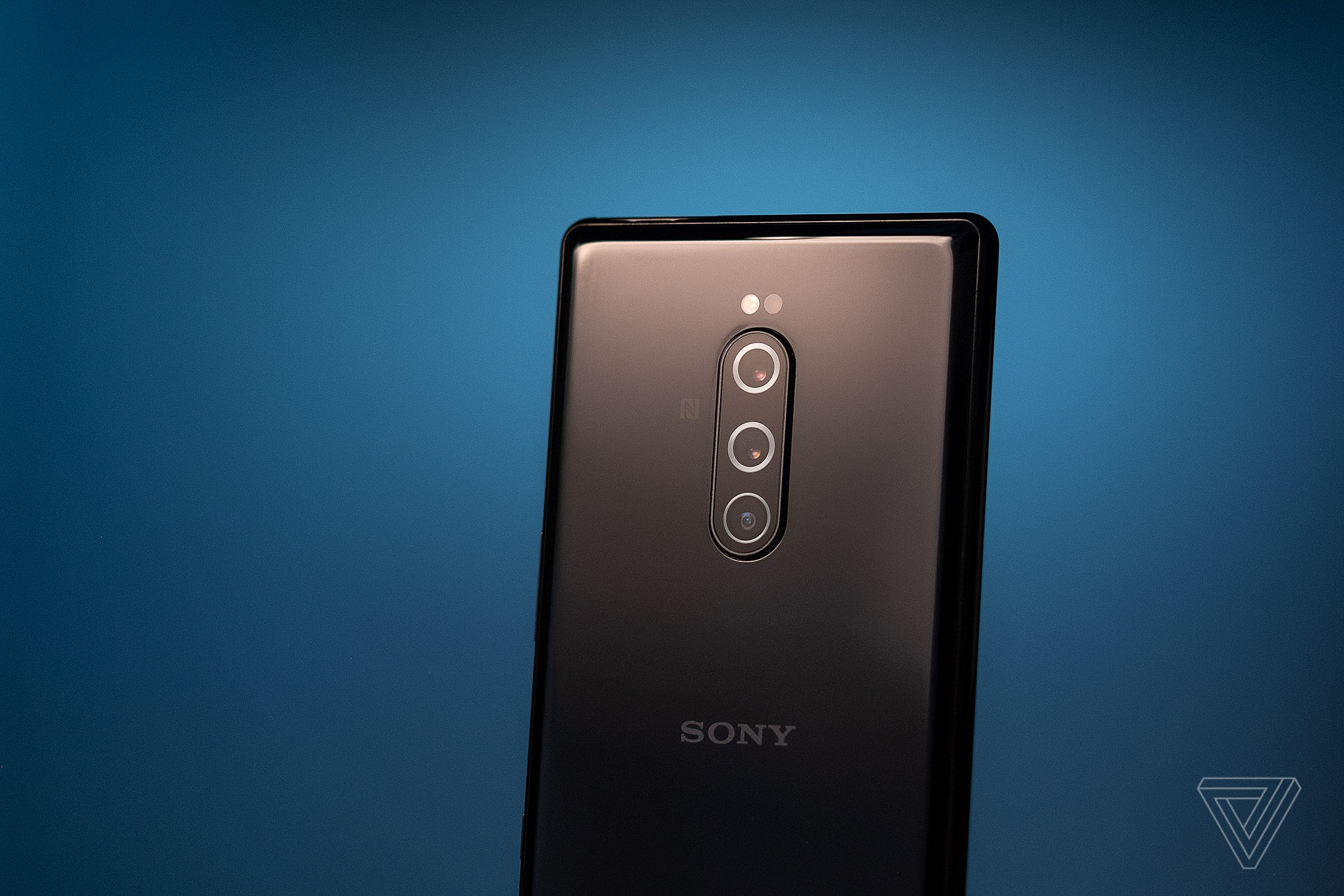 Vi sao chua ca tan cong nghe ma Sony Xperia 1 co diem camera thap? hinh anh