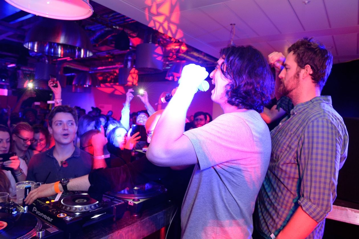 bong bóng wework được tạo ra như thế nào ảnh 5 bong bong wework duoc tao ra nhu the nao anh 5