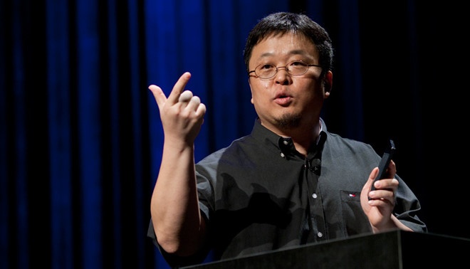 CEO hang di dong Trung Quoc bi cam di may bay, tau cao toc hinh anh