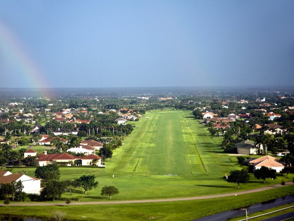 bill gates tieu tien lam gi anh 8