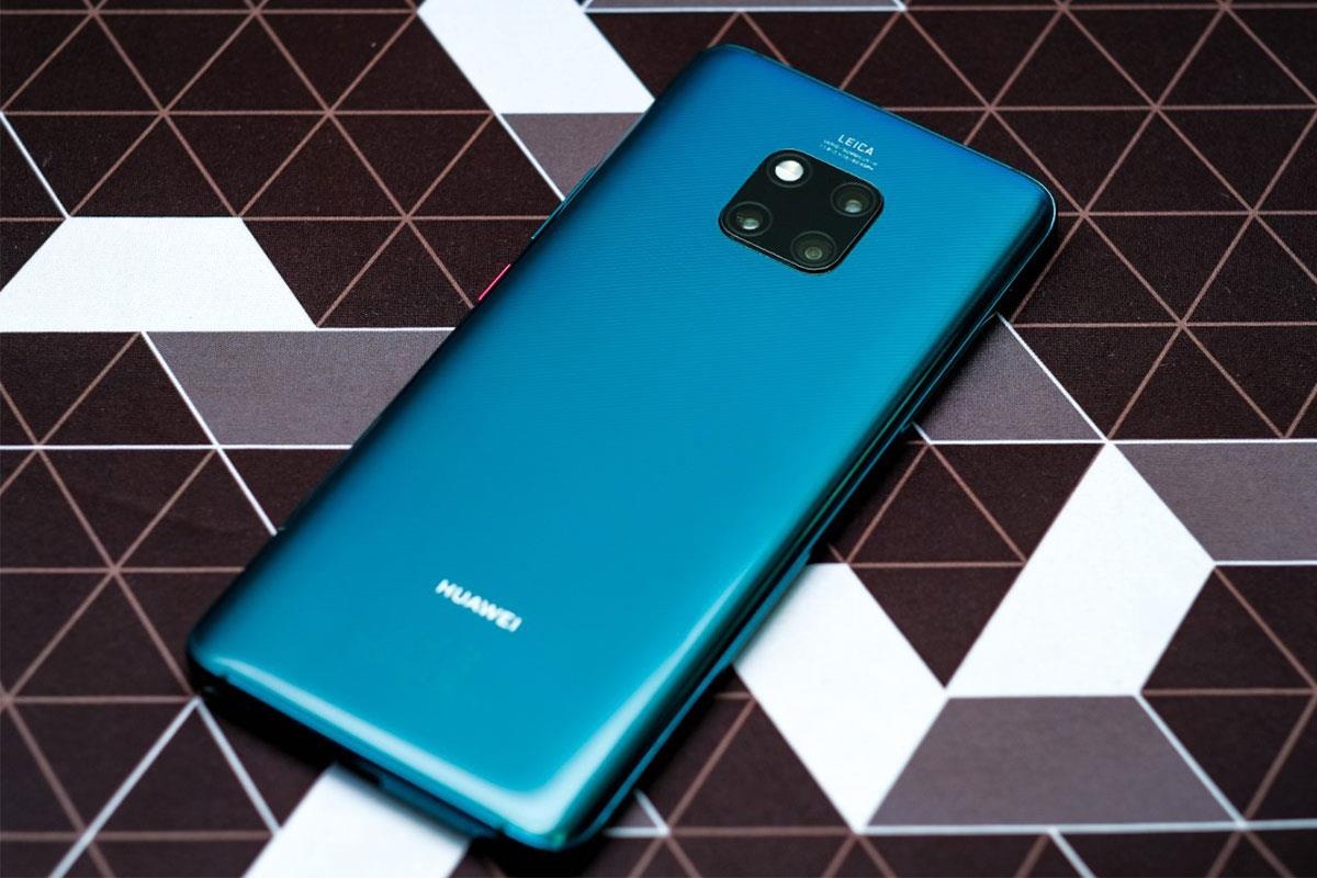 'Le ra Huawei da ngung san xuat smartphone 8 nam truoc' hinh anh