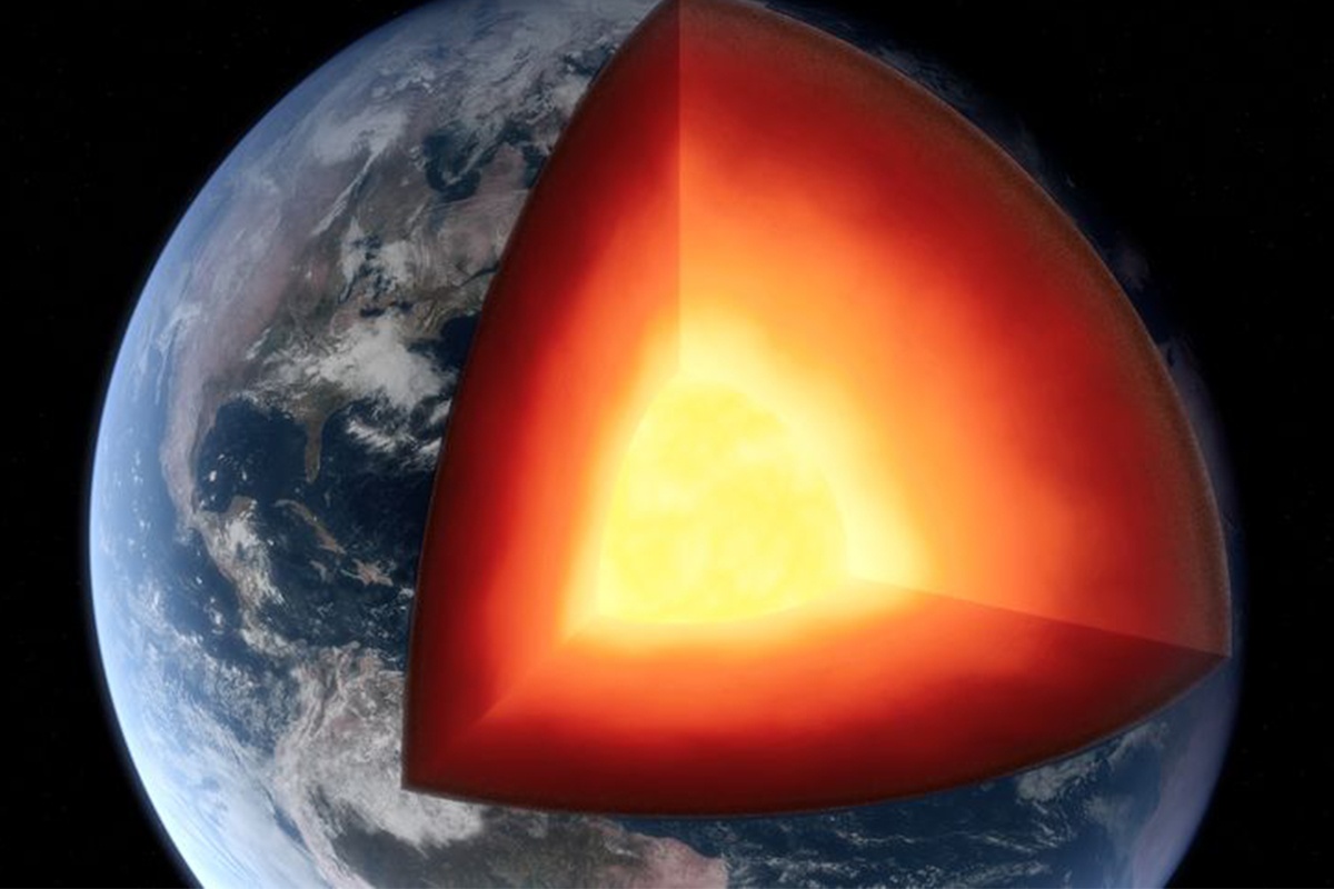 Phat hien mua sat roi don dap trong long Trai Dat hinh anh