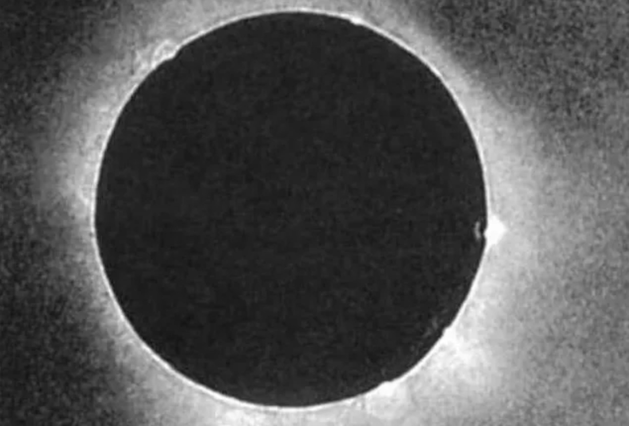 Nhat thuc tung bi coi la dau hieu cua quy du hinh anh