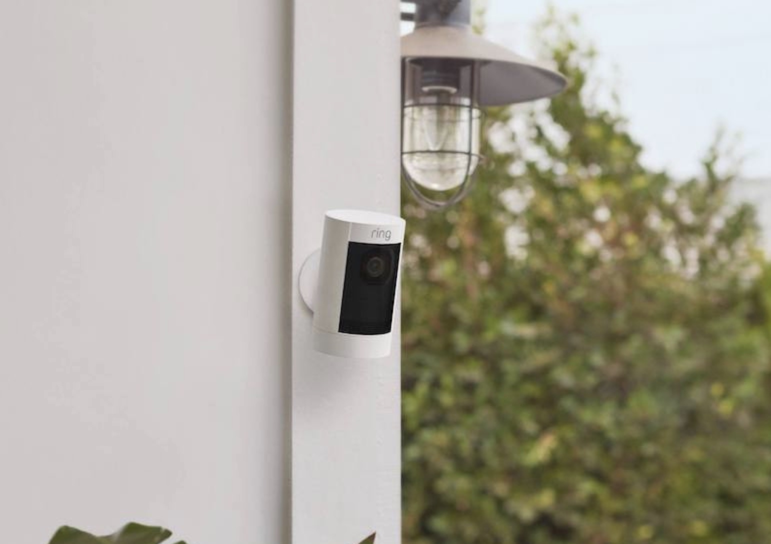 bao ve camera khoi truong hop hack van mai huong anh 2