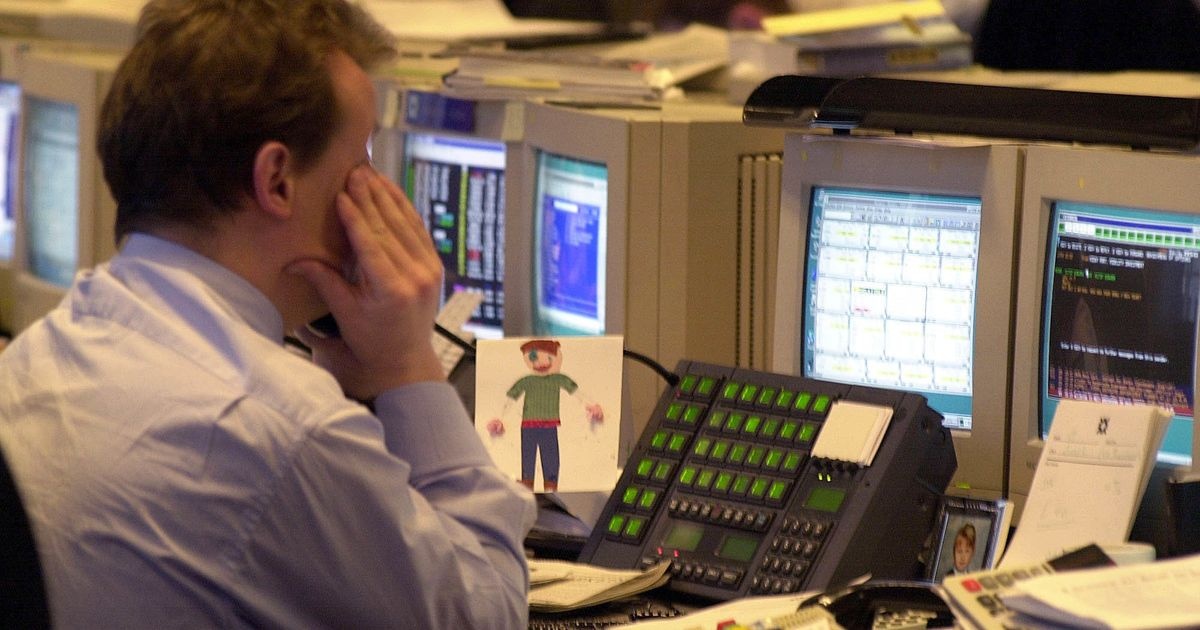 su co y2k nam 2000 tiep dien vao nam 2020 anh 1