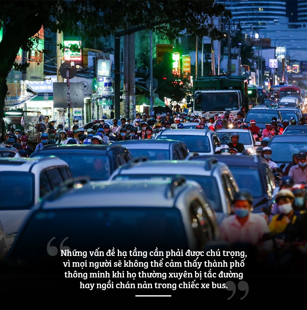 phong van pho chu tich Microsoft anh 5