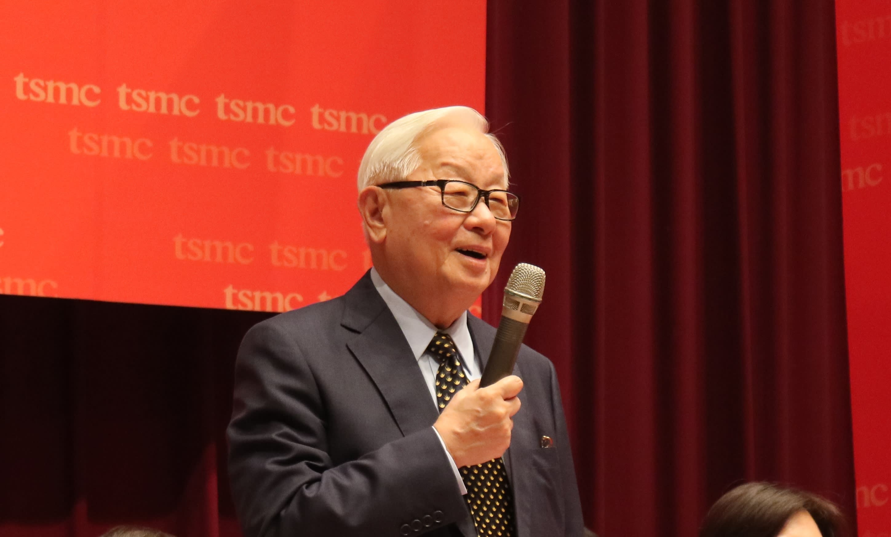 My gay suc ep voi doi tac Apple anh 3