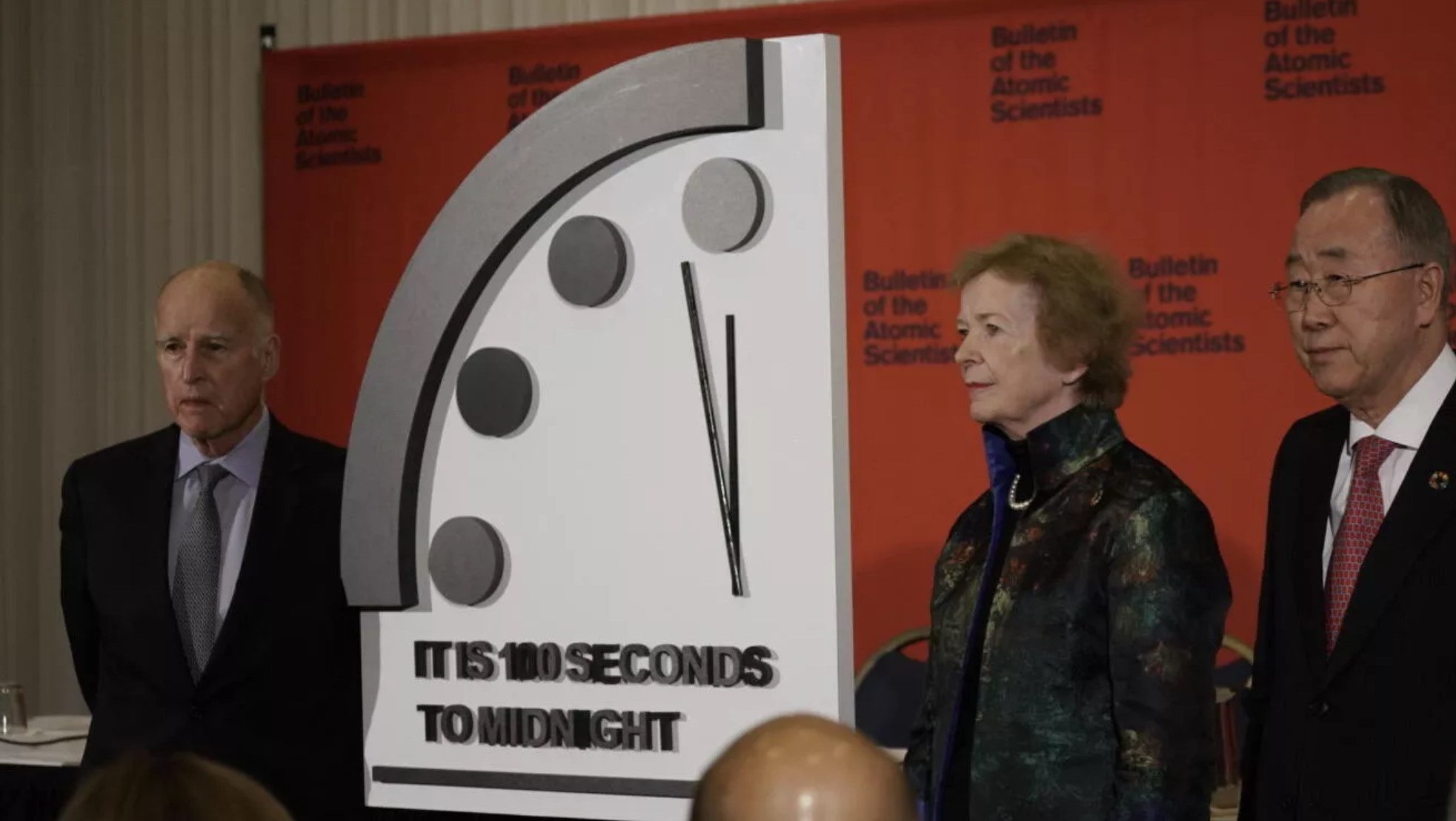 dong ho tan the dich chuyen anh 1