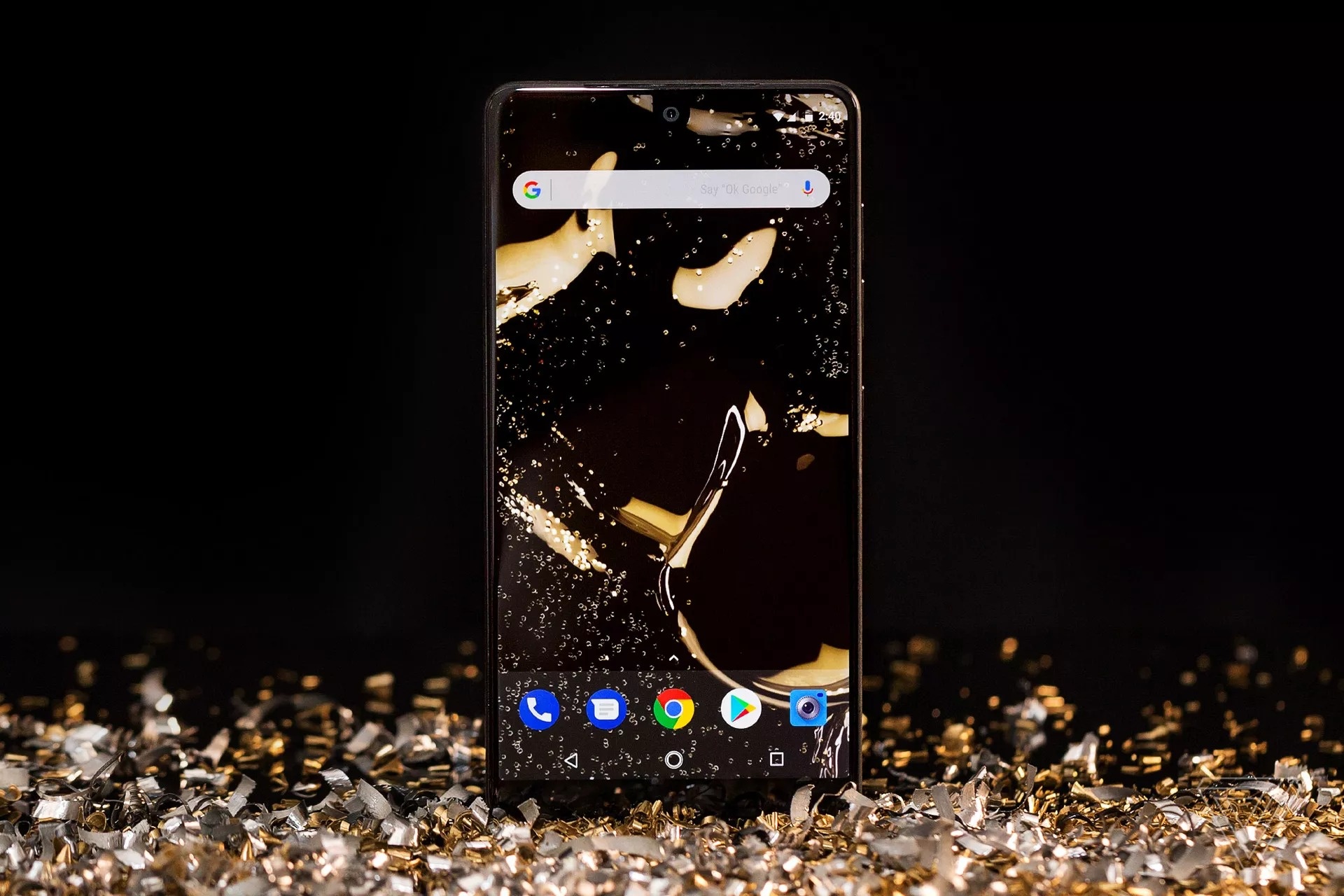 Hang tu xung giet chet iPhone vua dong cua hinh anh