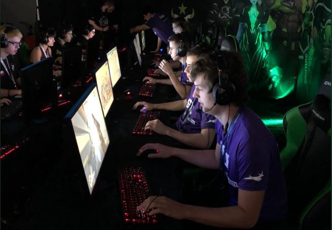 Tai truong dai hoc nay, sinh vien duoc khuyen khich choi game hinh anh