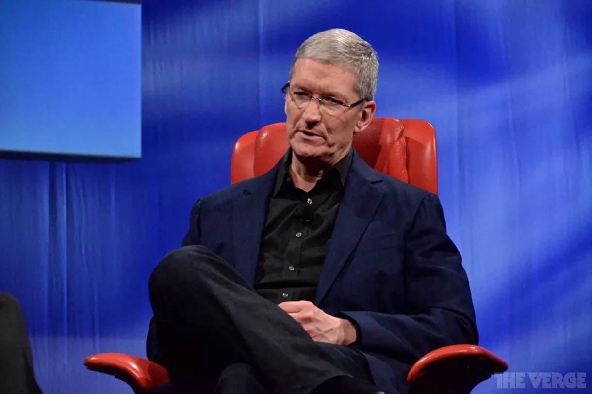 tim cook tran an ve dich covid-19 anh 1