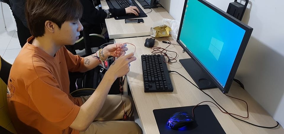 zeros thi dau tai trung quoc anh 1