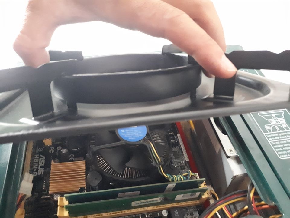 case may tinh bep ga mini anh 4