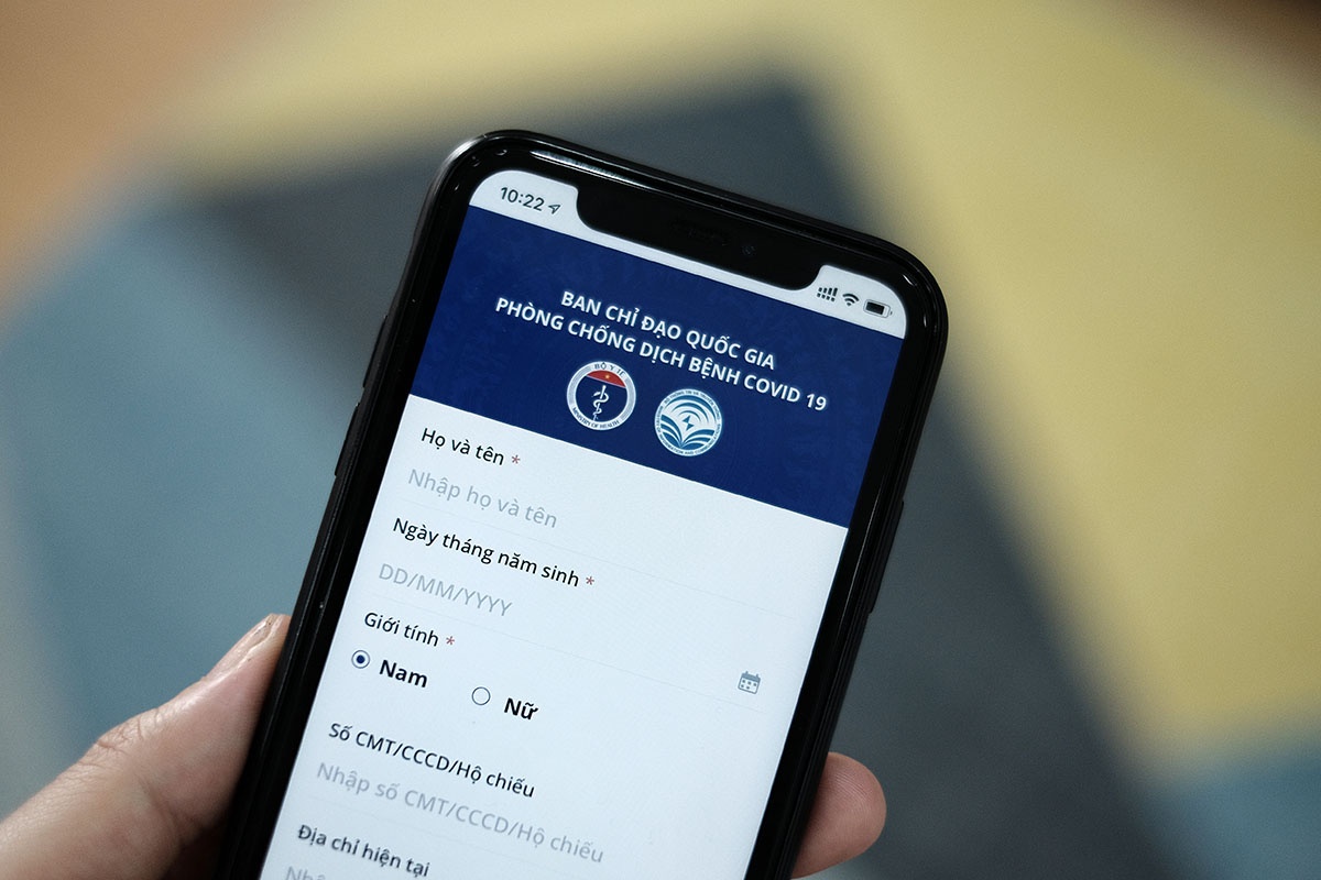 Giam bot bat cap, ruom ra khi khai bao y te, truy vet bang app hinh anh