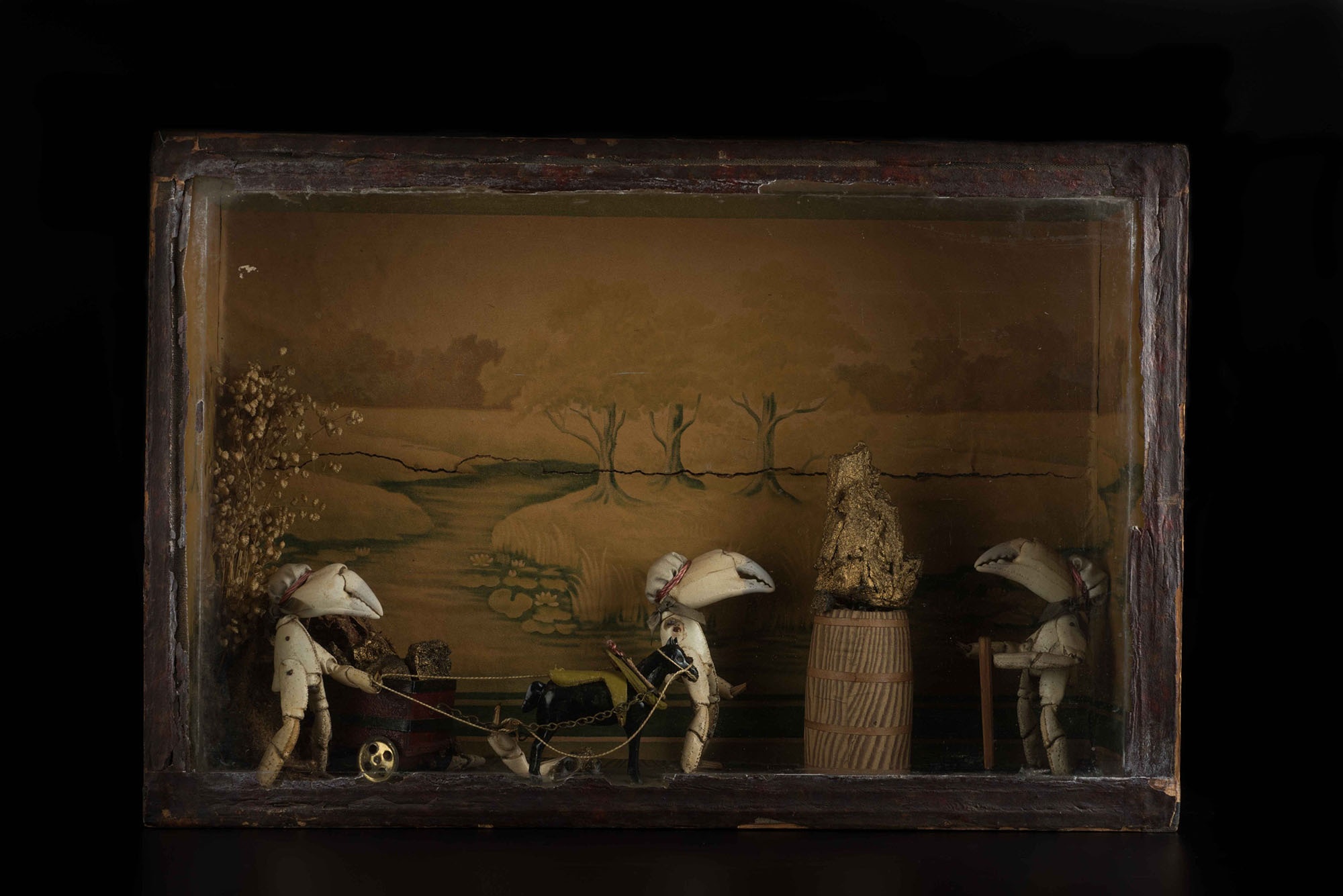 nhung do trung bay kinh di nhat anh 9