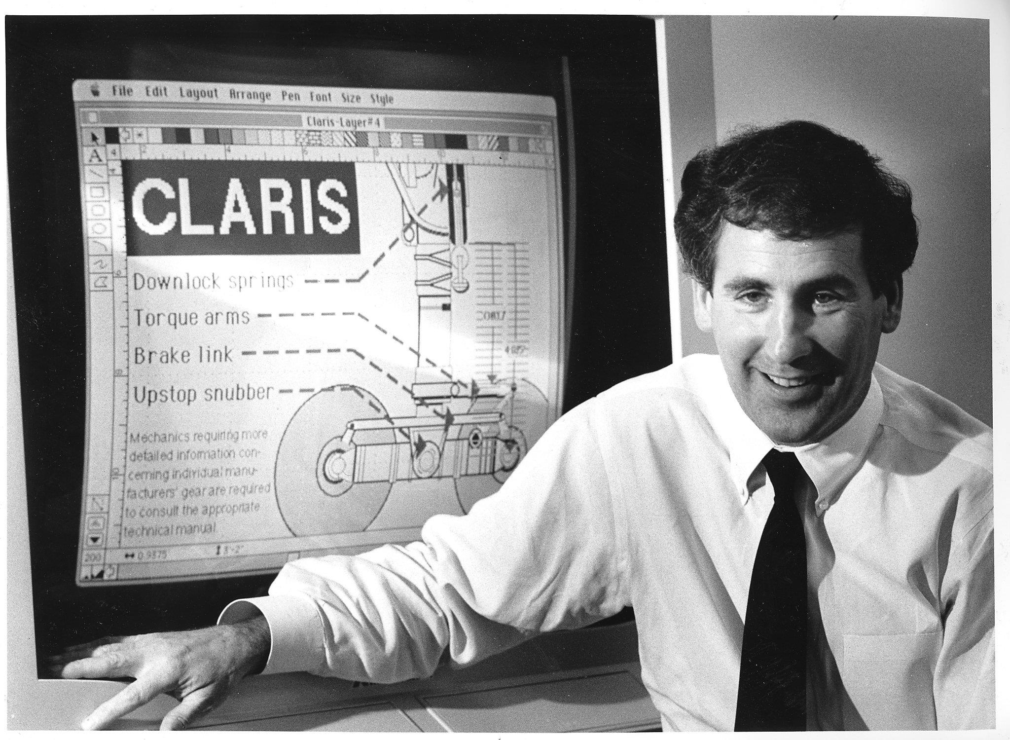 Mang it ai biet cua Apple van kiem ra tien mua dich hinh anh