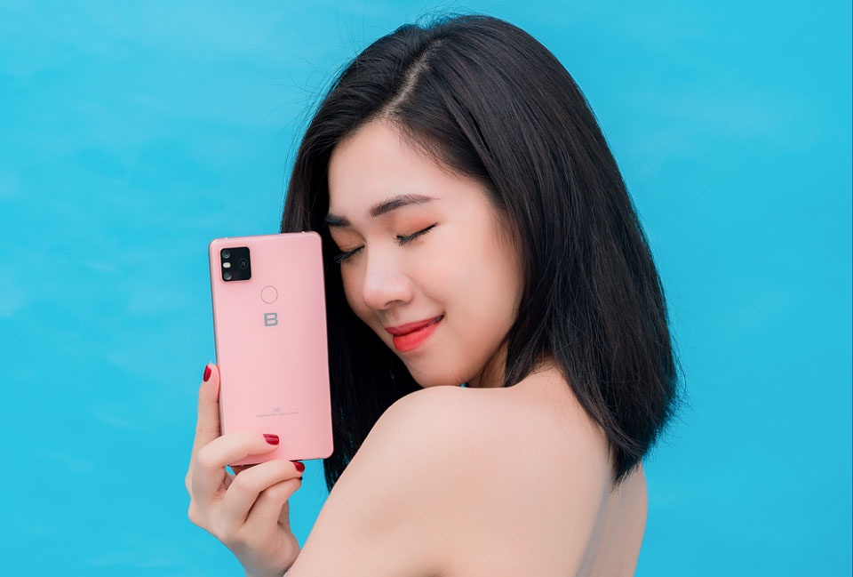 ra mat bphone b86 anh 2