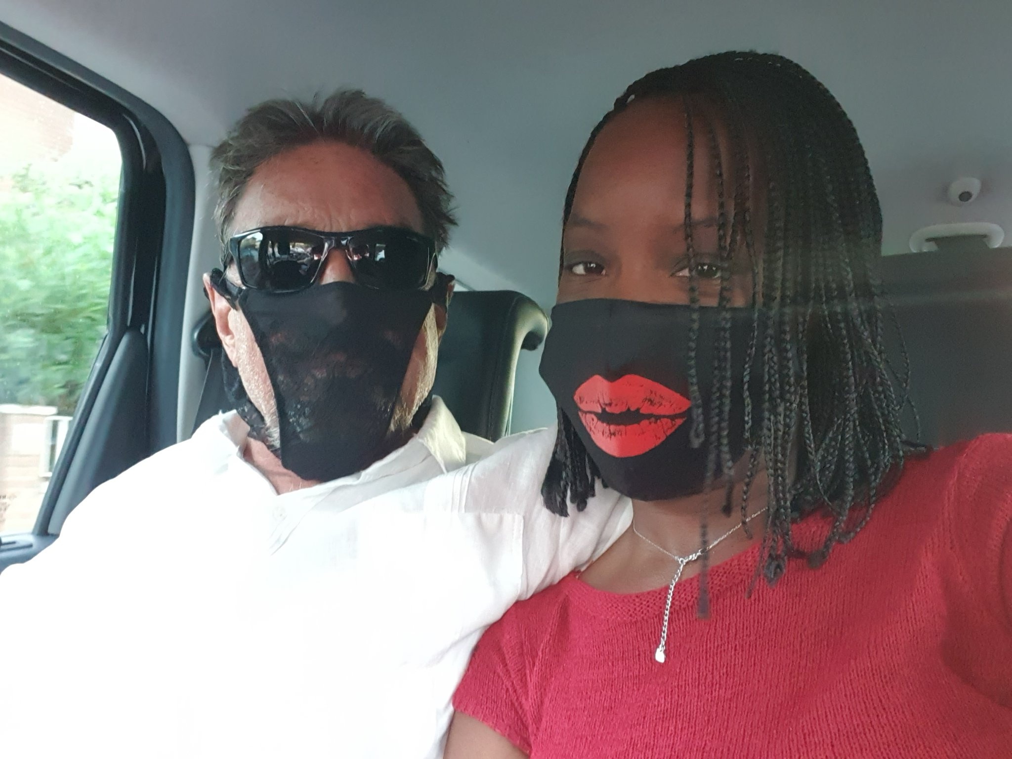 Tan cong tinh duc, bi nghi giet nguoi va be boi cua cac sep cong nghe hinh anh