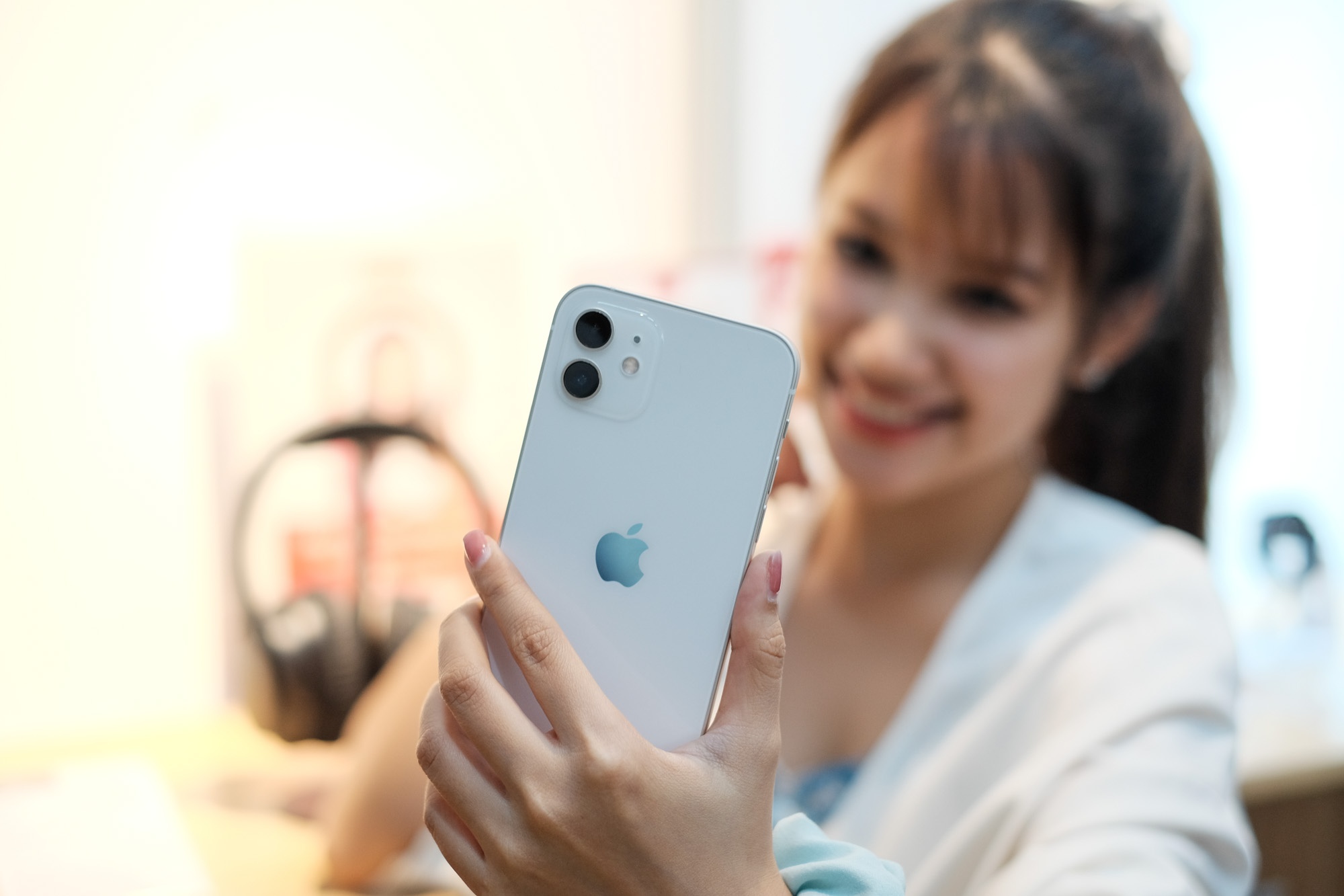 Doanh so iPhone quy III giam manh hinh anh