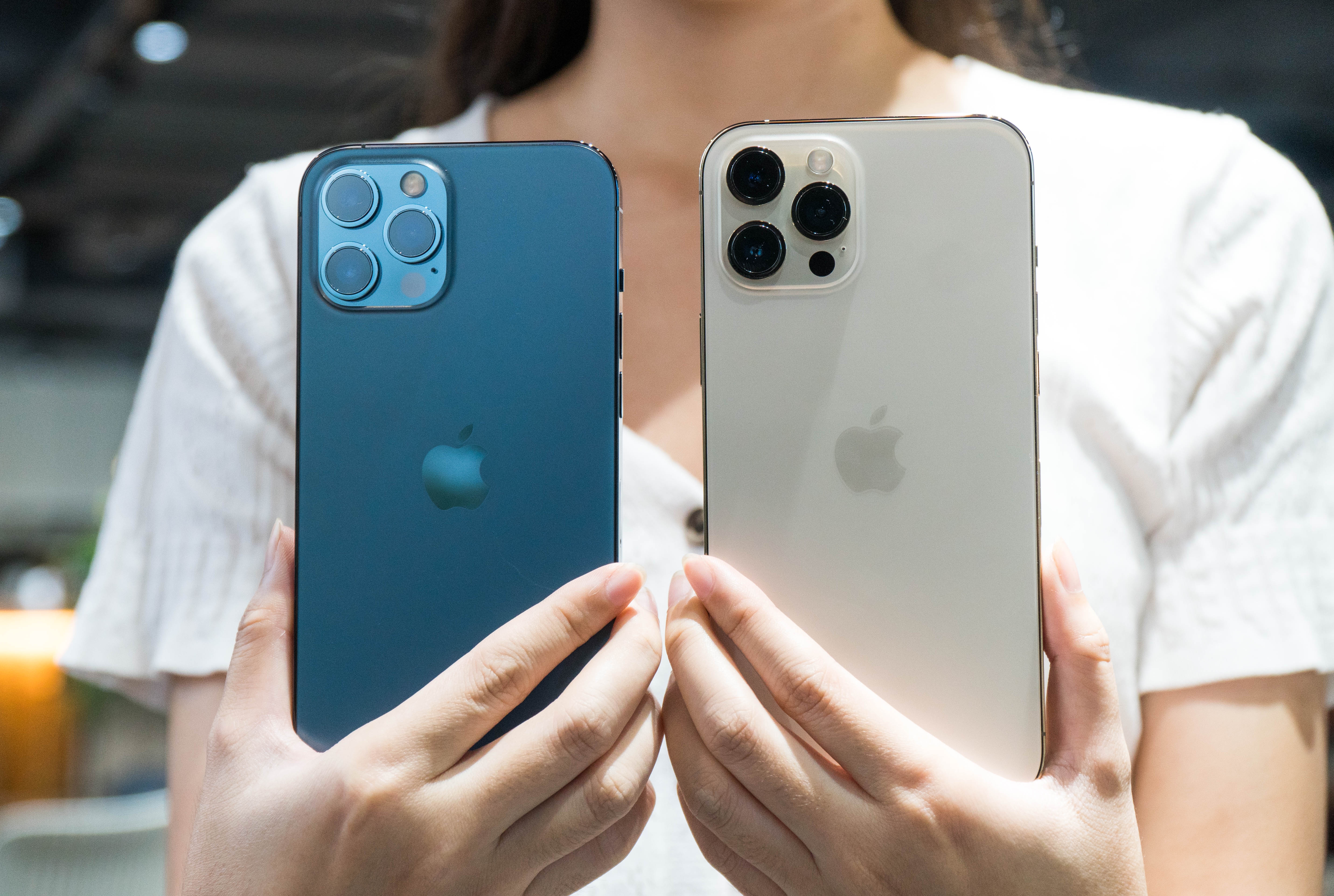 iPhone 12 Pro Max bong dung dat hang hinh anh