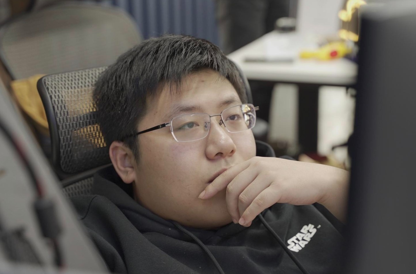 Tro thanh chuyen gia bao mat nho hoc o tiem Internet hinh anh