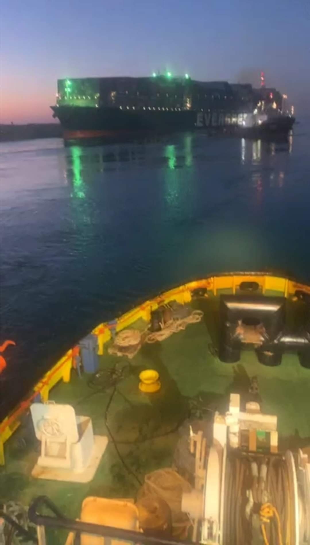 tau ever given duoc giai cuu anh 5