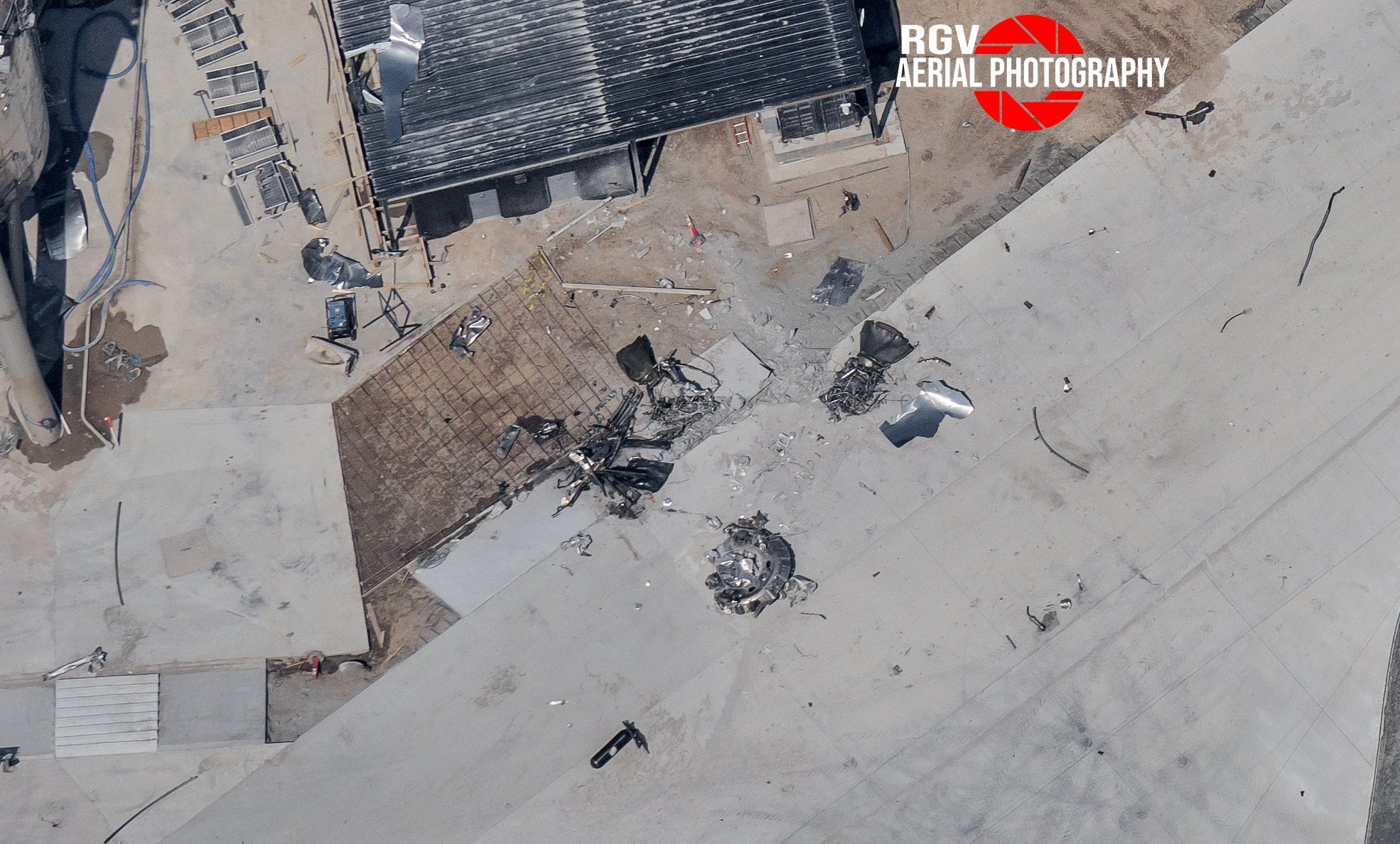 ten lua spacex phat no anh 2