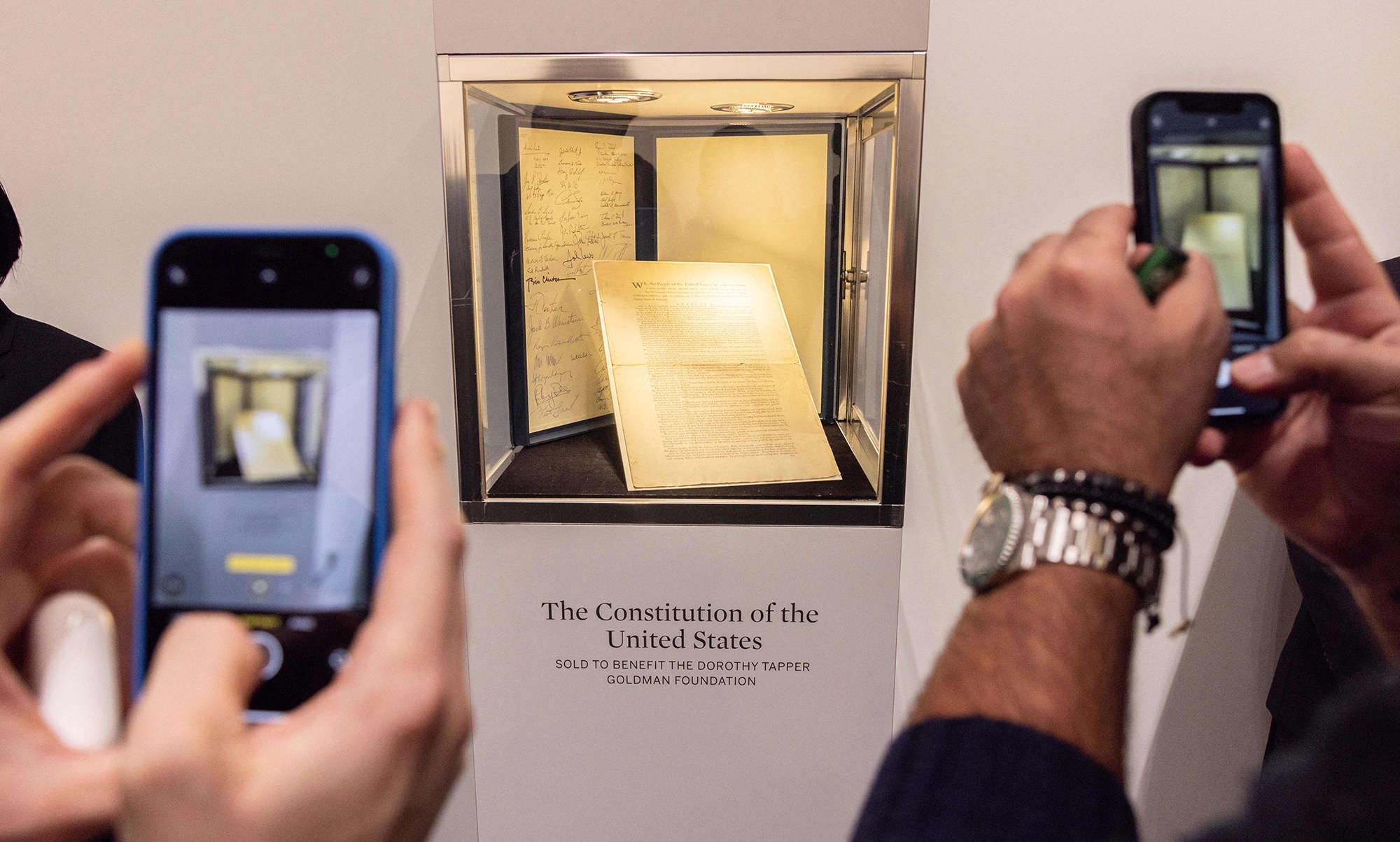 dau gia hien phap my bang tien ma hoa anh 2