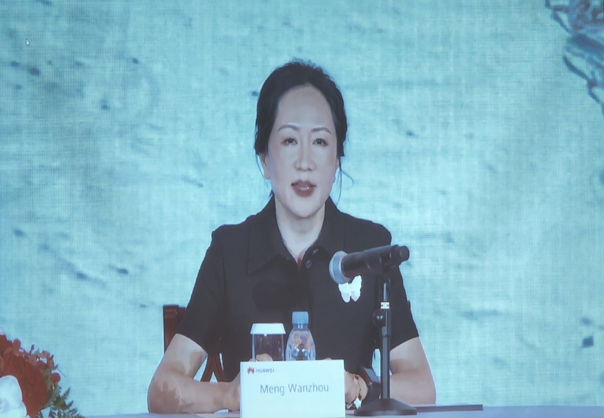 cong chua Huawei tham du su kien anh 1