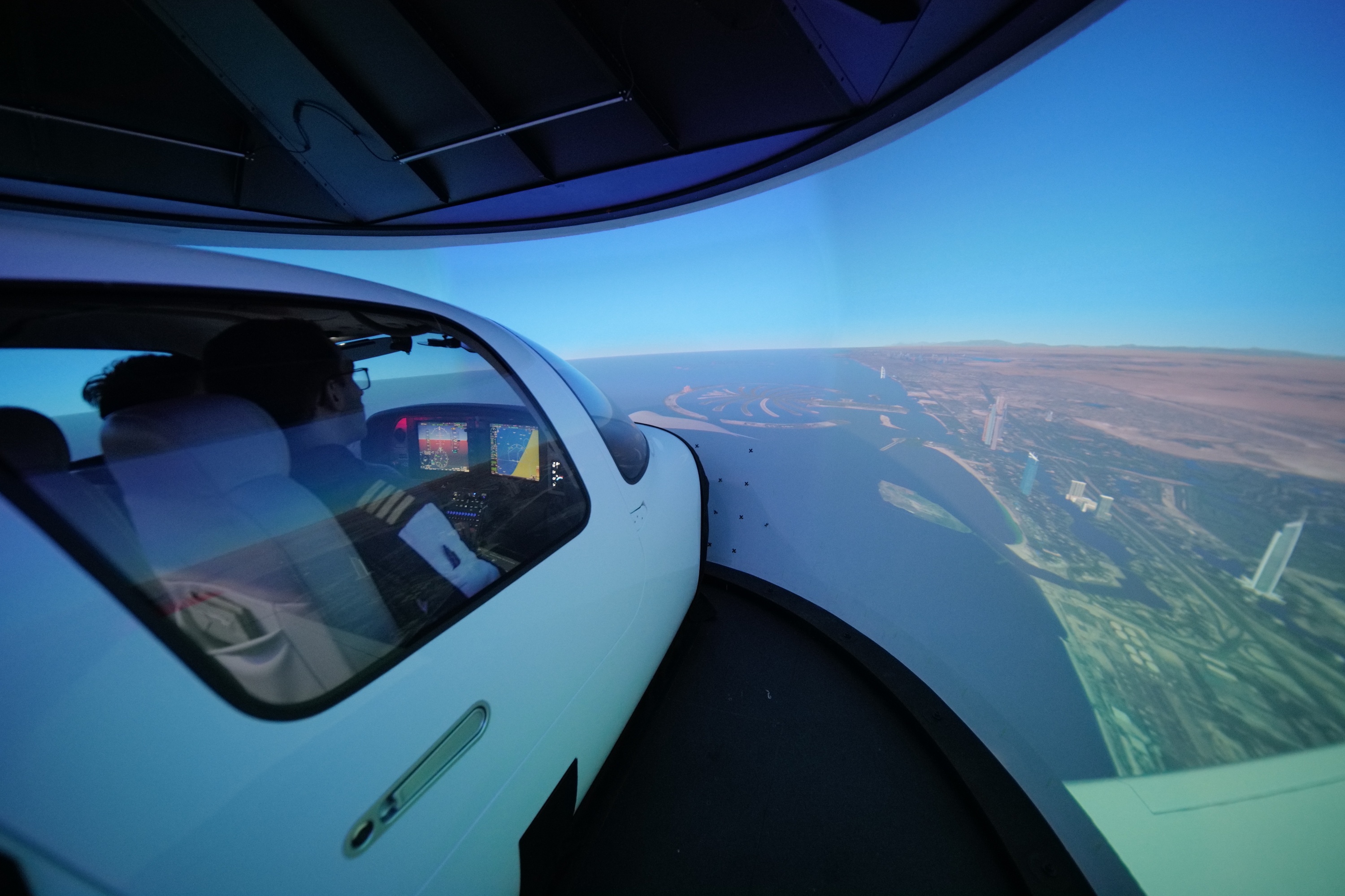 buon gia lap may bay anh 8