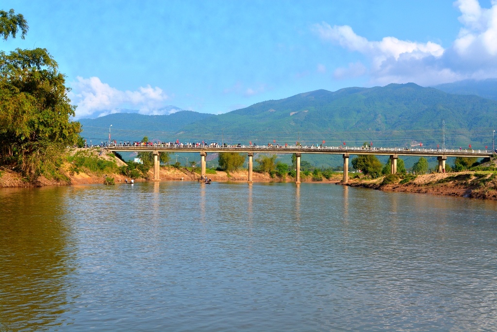 Gian chong, vo nhay song tu tu hinh anh
