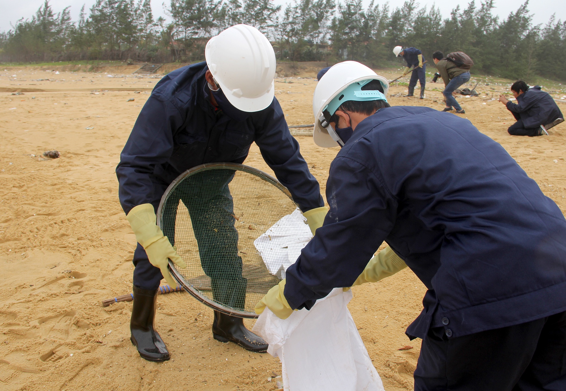 Sang cat loc dau hac dat bo o Quang Nam anh 5
