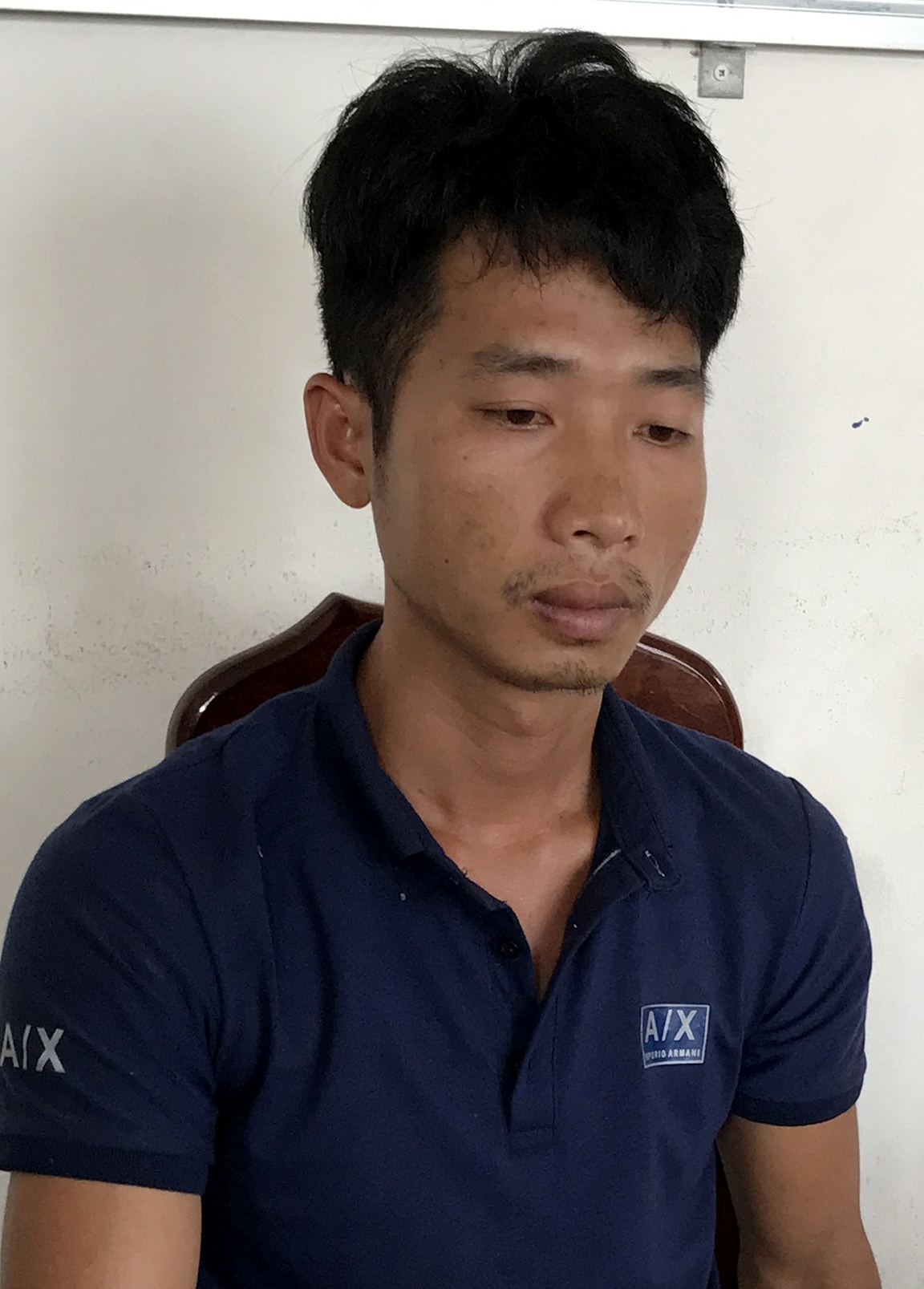 Giả làm tạp kỹ để trốn truy nã  ảnh 1 Gia lam tap ky de tron truy na anh 1