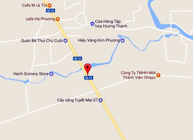 Xe chở xăng dầu lao vào nhà dân ảnh 2 Xe cho xang dau lao vao nha dan anh 2