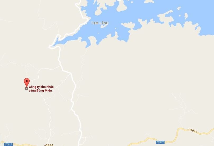 Hon 150 phu vang bi day duoi khoi mo vang Bong Mieu anh 2