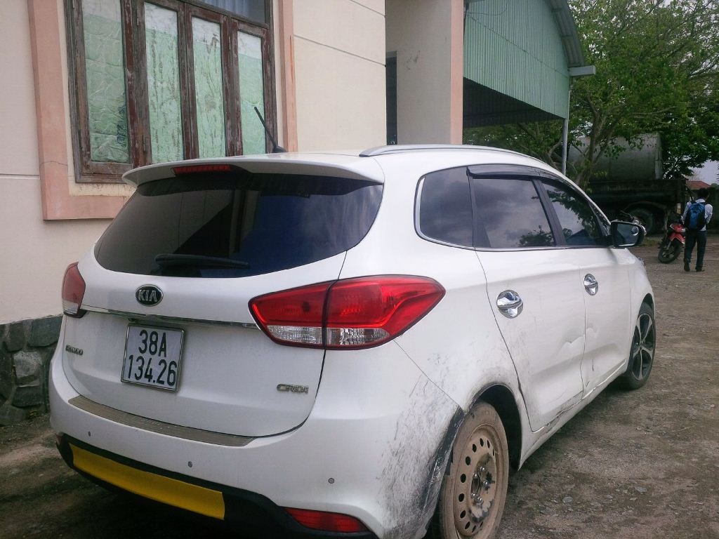 Tong thai phu trong thuong, tai xe lai oto chay 50 km van khong thoat hinh anh