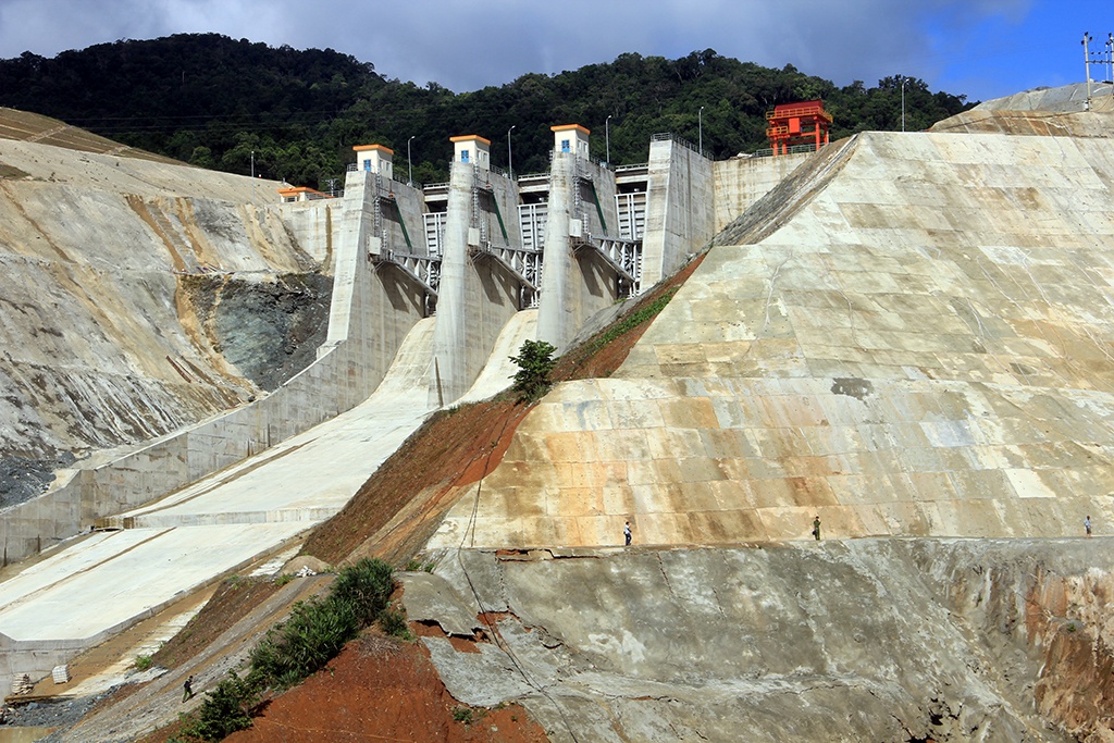 Quang Nam quyet xay them 4 thuy dien o vung tung xay ra dong dat hinh anh