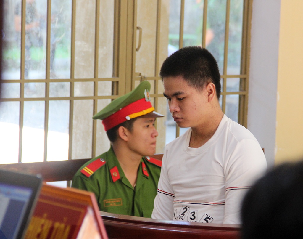 Đâm chết người  ảnh 1 Dam chet nguoi anh 1
