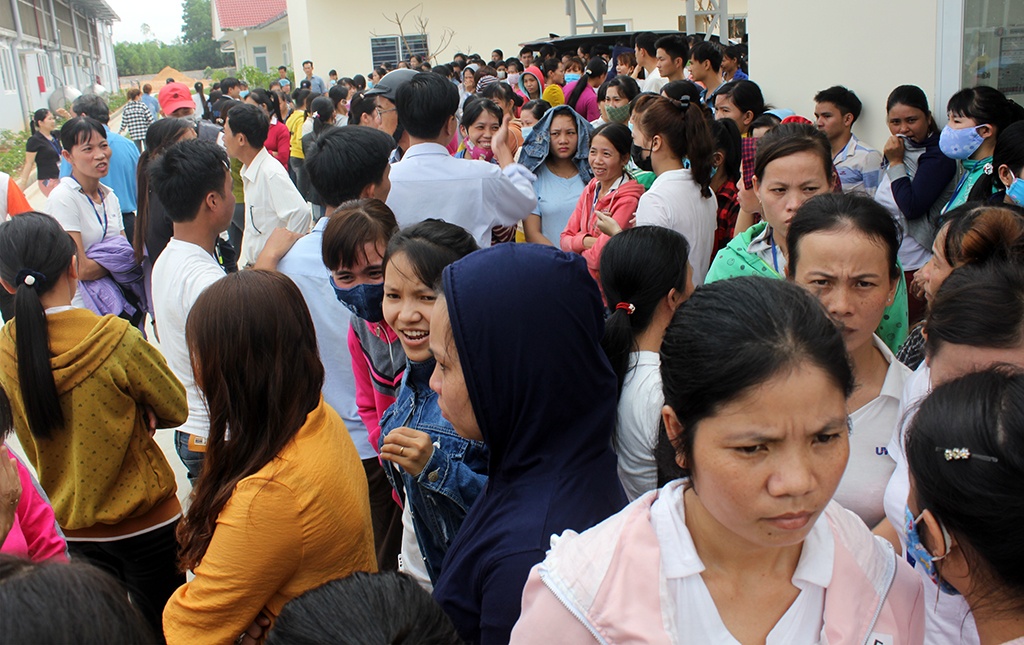 Hon 500 cong nhan bai cong doi quyen loi anh 1