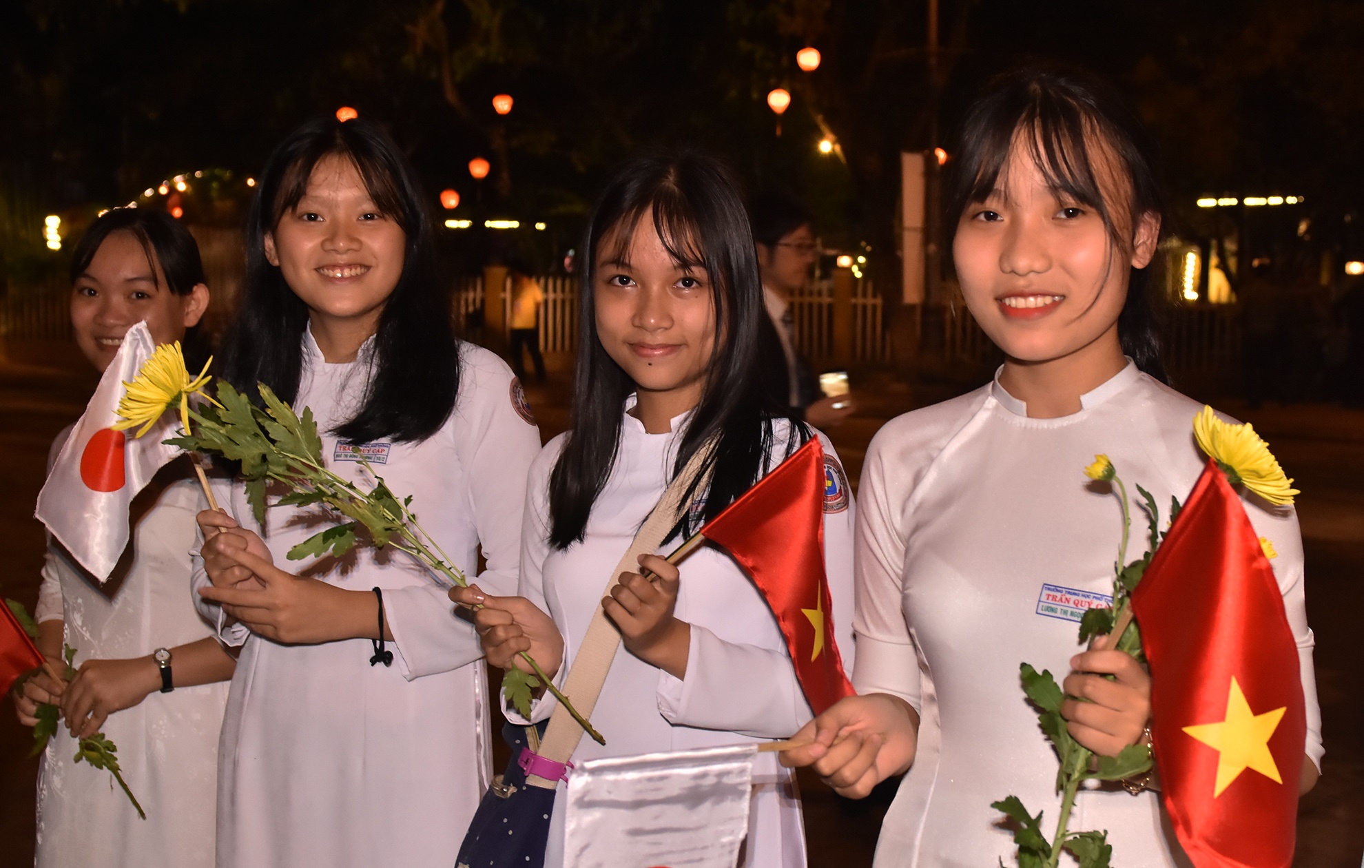 Thu tuong Nhat thich thu khi ve Pho co Hoi An anh 9