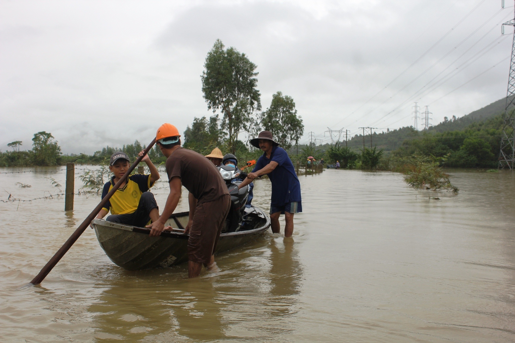 Quang Nam ngap sau khi thuy dien xa lu anh 2
