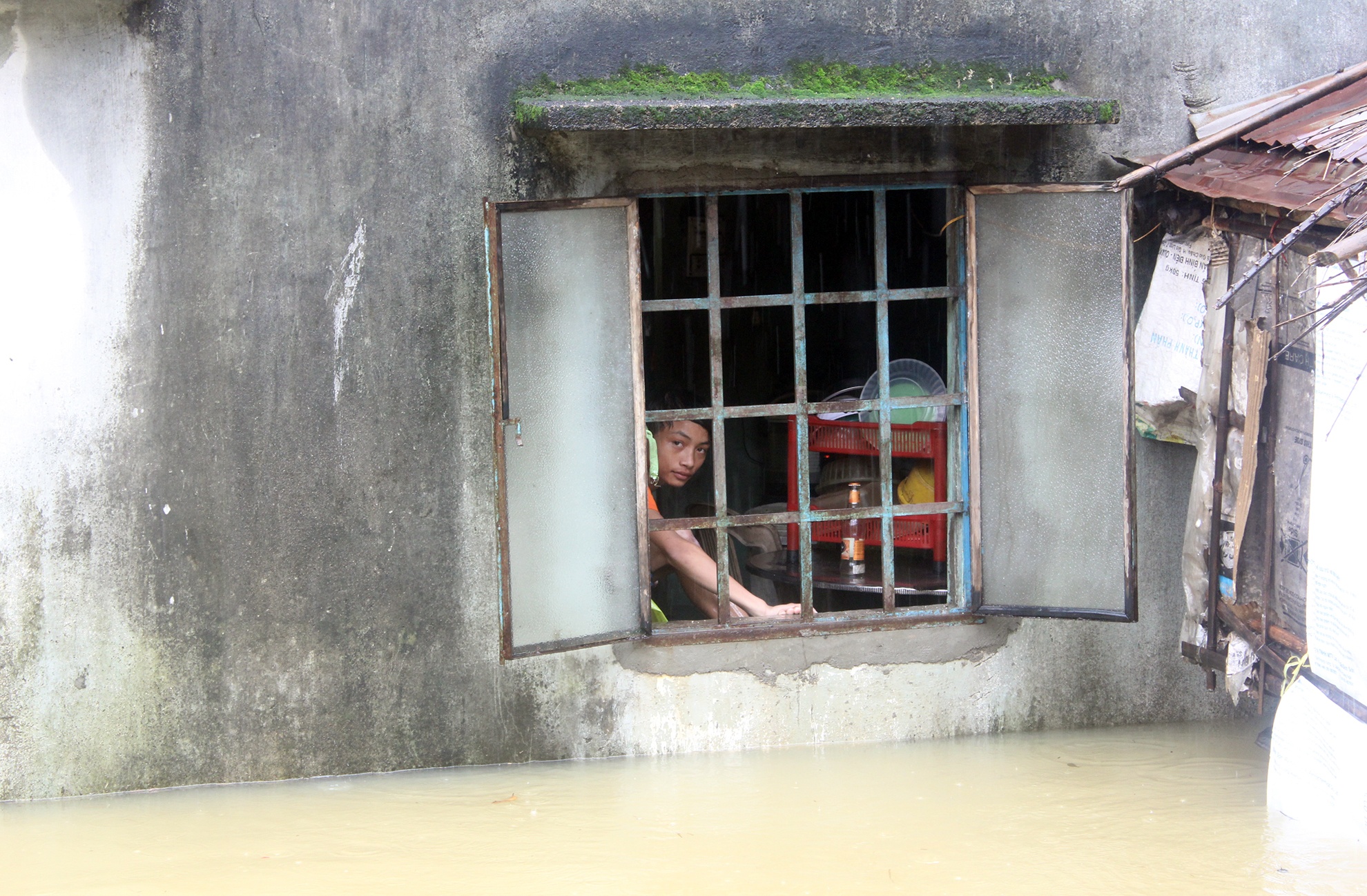 Nguoi Quang Nam chay lu anh 7
