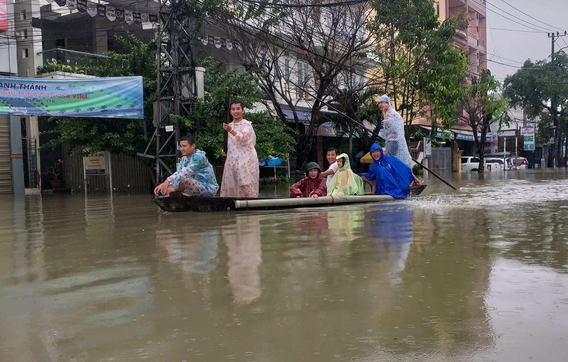 ngập lụt ở khu vực hạ du ảnh 2 ngap lut o khu vuc ha du anh 2