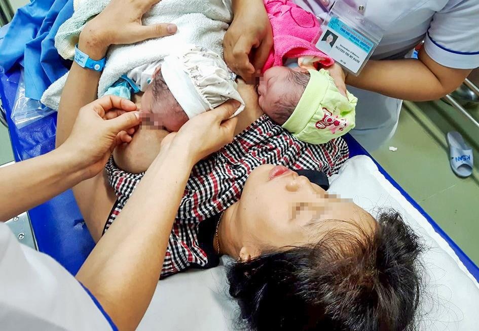 sinh con tại nhà ảnh 1 sinh con tai nha anh 1