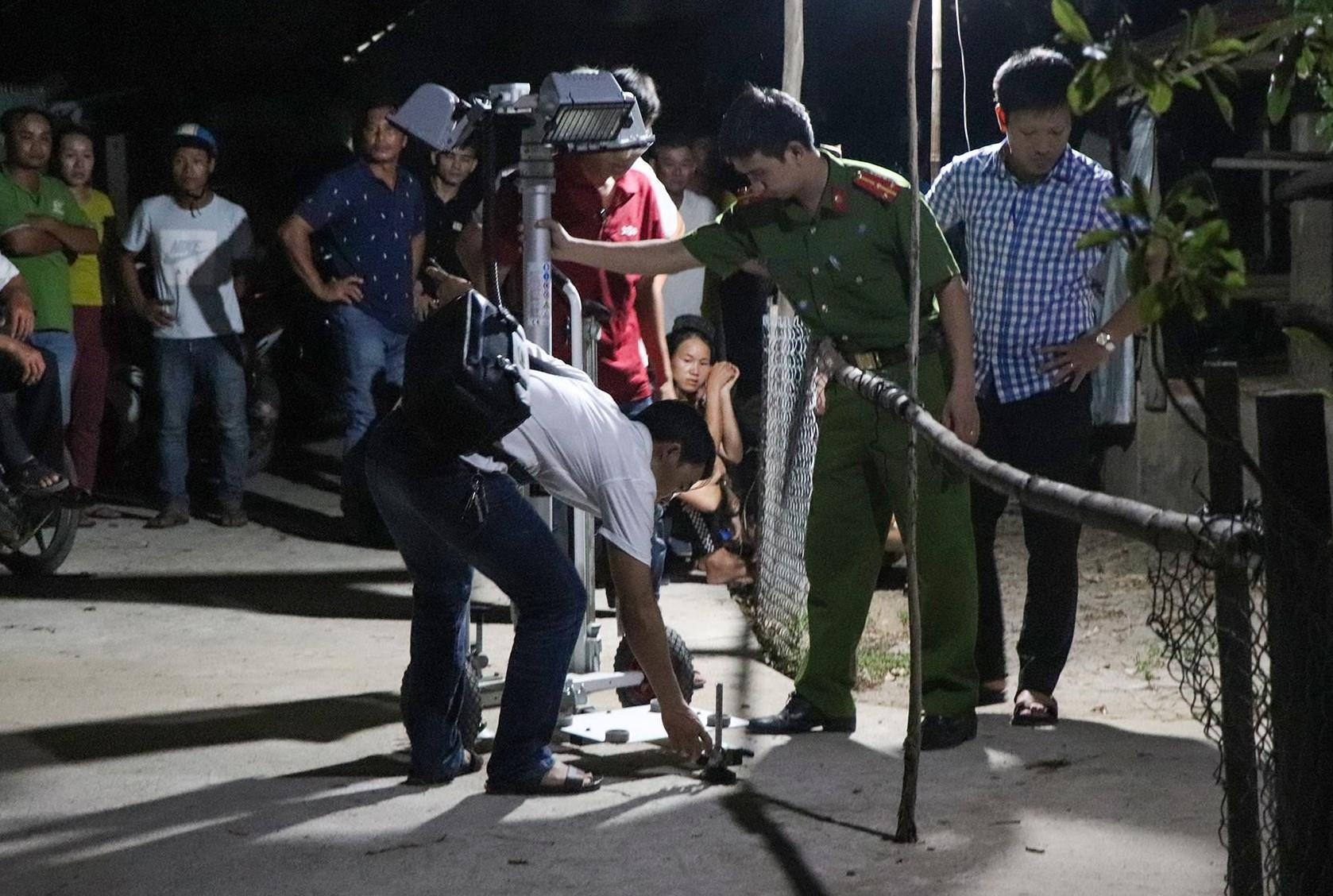 Con trai kể phút cha bị truy sát ảnh 1 Con trai ke phut cha bi truy sat anh 1