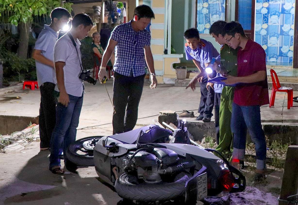 De nghi khoi to 6 nguoi truy sat 3 cha con o Quang Nam hinh anh